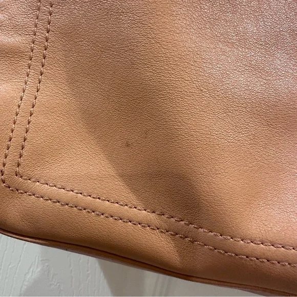 Coach Penelope Apricot / Peachy Leather shoulder bag - - Picture 3 of 14